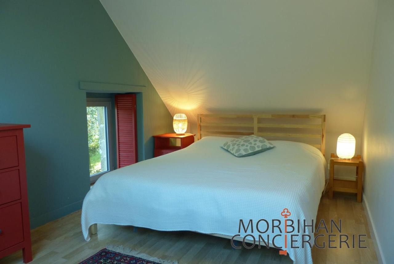 Belle Longere En Campagne A Larmor Baden Villa Exterior photo